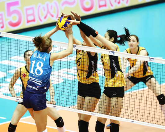apa-peran-seorang-middle-blocker-dalam-permainan-bola-voli