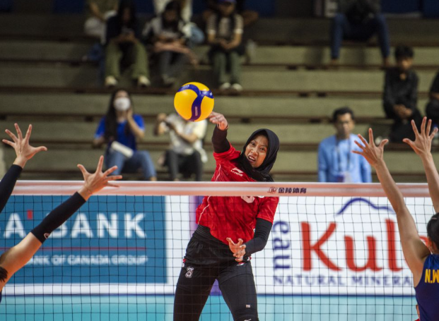 strategi-jenius-di-lapangan-bikin-lawan-voli-terkejut